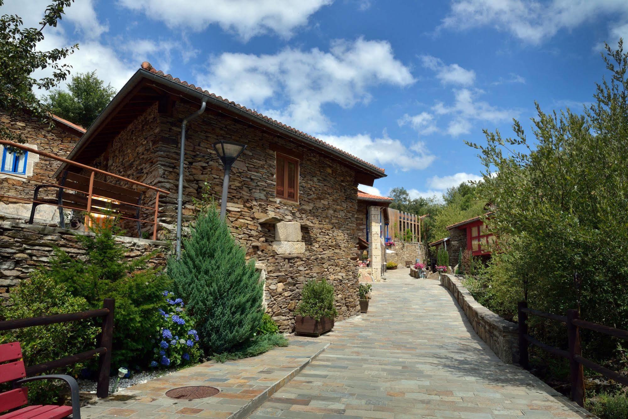 Aldea Couso Rural Hotel Sarreaus Екстериор снимка